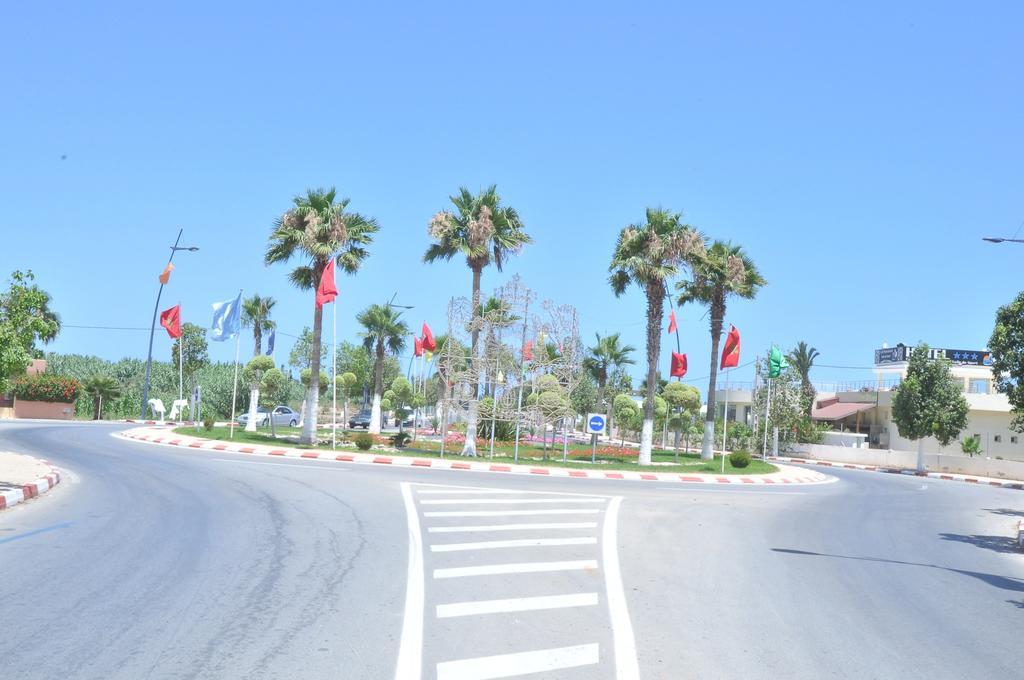 Appart Clim Wifi 700m de la Plage Saïdia Exterior foto